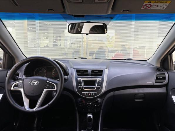 Hyundai Solaris I Рестайлинг с пробегом 2015 года, цена 960 000 рублей, 171714 км, хэтчбек, Автокод Объявления