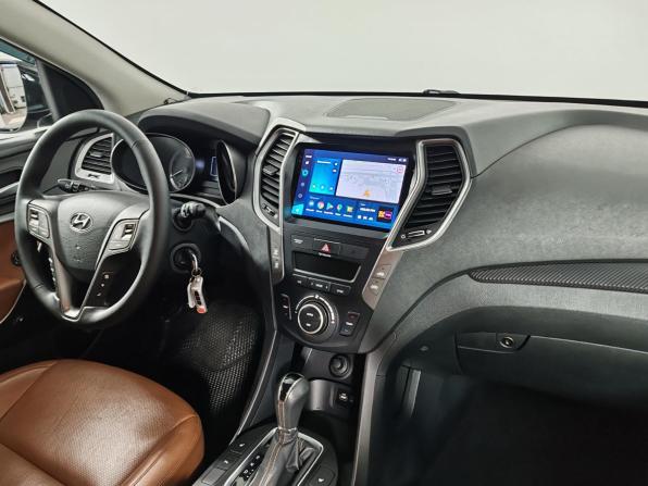 Hyundai Santa Fe III Рестайлинг с пробегом 2017 года, цена 1 999 000 рублей, 168627 км, внедорожник, Автокод Объявления