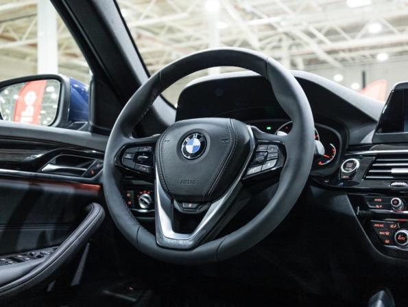BMW 5 серии VII (G30/G31/G38) с пробегом 2019 года, цена 3 199 700 рублей, 120893 км, седан, Автокод Объявления