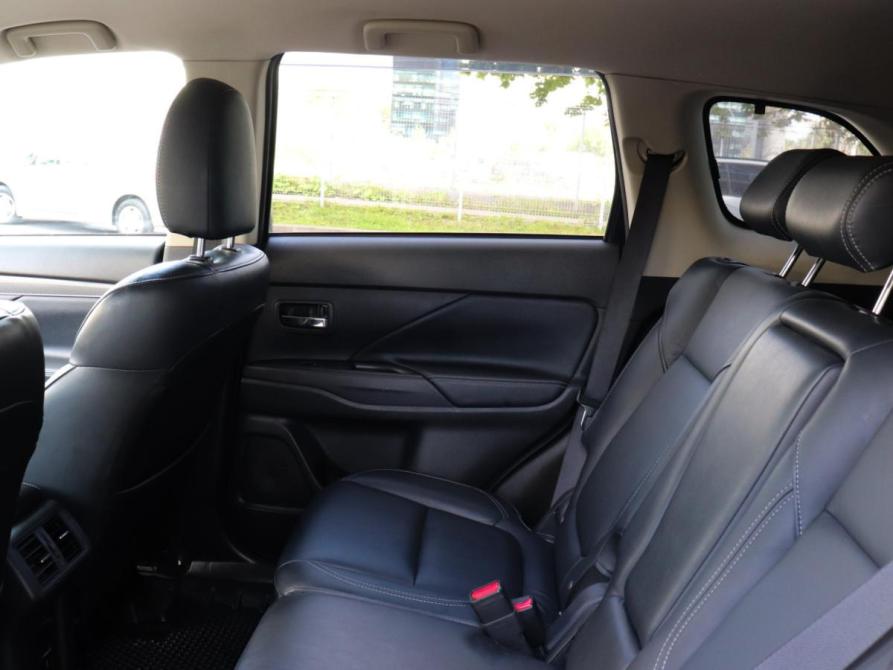 Mitsubishi Outlander III Рестайлинг 3 Химки  - изображение 10