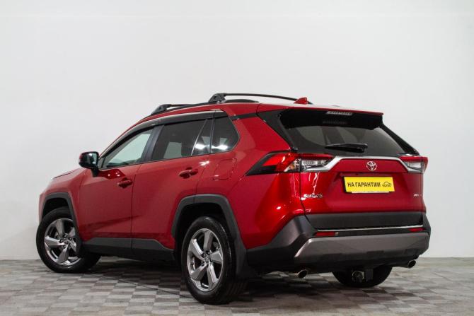 Toyota RAV4 V (XA50) с пробегом 2022 года, цена 4 529 000 рублей, 61200 км, внедорожник, Автокод Объявления