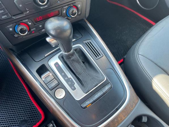 Audi Q5 I (8R) с пробегом 2009 года, цена 1 000 000 рублей, 206217 км, внедорожник, Автокод Объявления