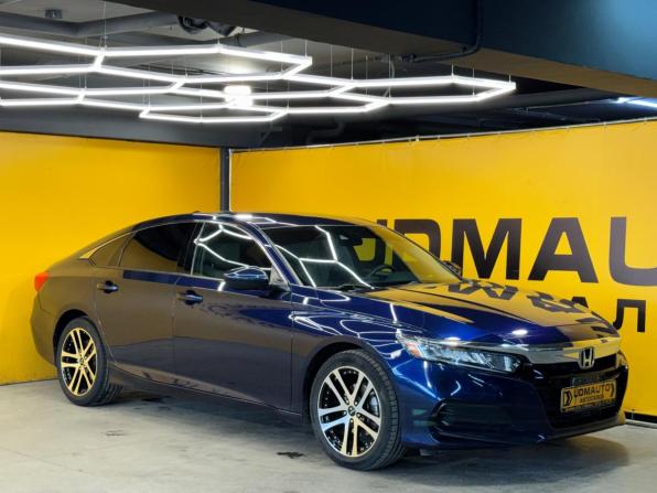 Honda Accord X с пробегом 2019 года, цена 2 149 000 рублей, 97000 км, седан, Автокод Объявления