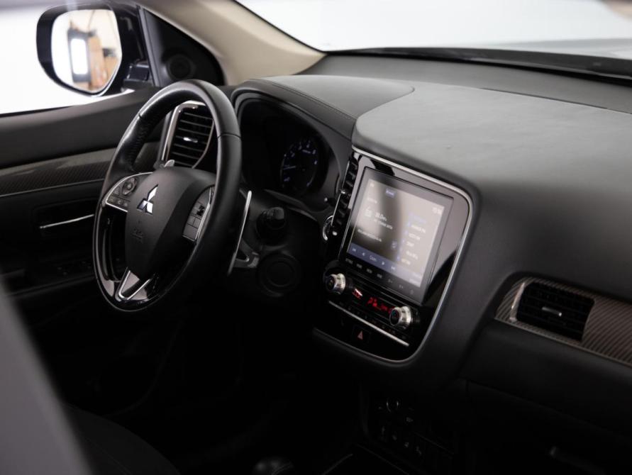 Mitsubishi Outlander III Рестайлинг 3 Санкт-Петербург  - изображение 13