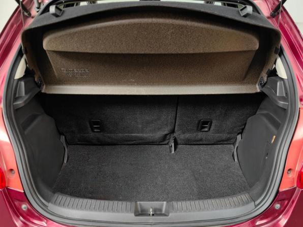 Mazda 2 II Рестайлинг (DE2) с пробегом 2011 года, цена 799 000 рублей, 87686 км, хэтчбек, Автокод Объявления