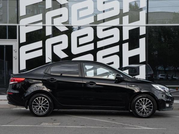 Kia Rio III Рестайлинг с пробегом 2016 года, цена 1 099 000 рублей, 100011 км, седан, Автокод Объявления