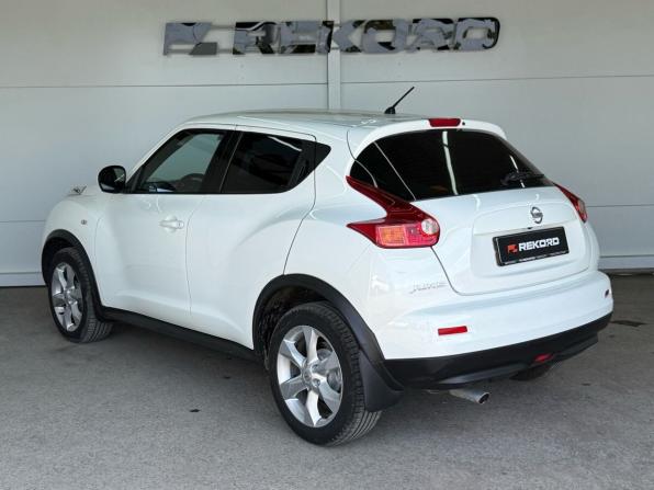 Nissan Juke I с пробегом 2011 года, цена 999 000 рублей, 131000 км, внедорожник, Автокод Объявления