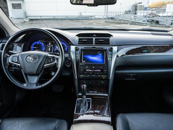 Toyota Camry VII (XV50) Рестайлинг с пробегом 2016 года, цена 2 399 000 рублей, 127805 км, седан, Автокод Объявления