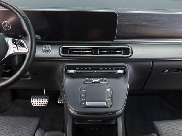 Mercedes-Benz V-Класс III (W447) Рестайлинг с пробегом 2025 года, цена 12 998 000 рублей, 21934 км, минивэн, Автокод Объявления