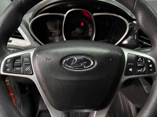 Lada (ВАЗ) Vesta I с пробегом 2018 года, цена 899 000 рублей, 181350 км, седан, Автокод Объявления