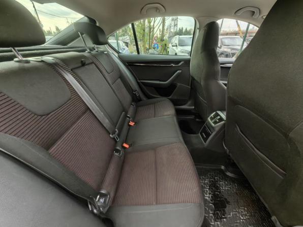 Skoda Octavia III (A7) с пробегом 2015 года, цена 649 000 рублей, 277000 км, лифтбек, Автокод Объявления