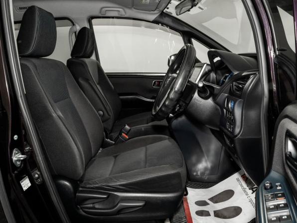 Toyota Noah III (R80) с пробегом 2015 года, цена 1 700 000 рублей, 207169 км, минивэн, Автокод Объявления