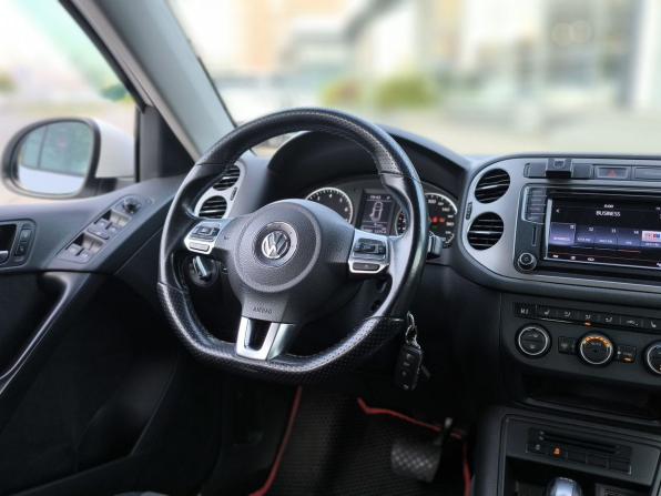 Volkswagen Tiguan I Рестайлинг с пробегом 2016 года, цена 1 158 000 рублей, 259881 км, внедорожник, Автокод Объявления