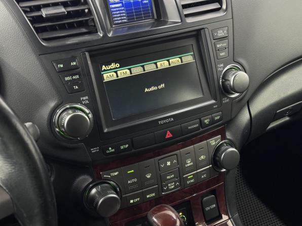 Toyota Highlander II (XU40) Рестайлинг с пробегом 2011 года, цена 2 225 000 рублей, 310000 км, внедорожник, Автокод Объявления