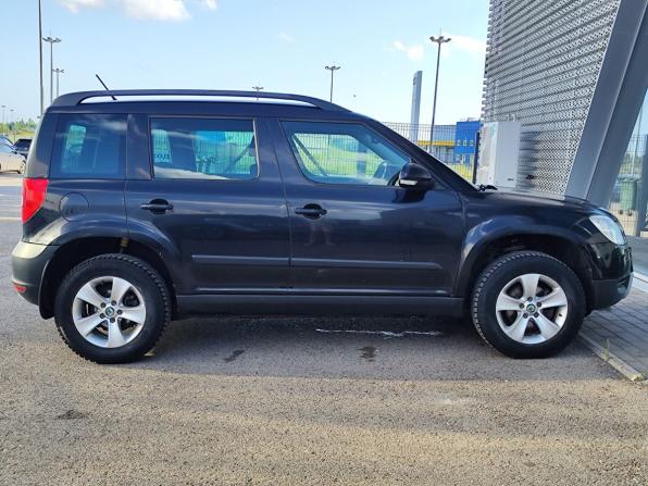 Skoda Yeti I с пробегом 2012 года, цена 990 000 рублей, 210000 км, внедорожник, Автокод Объявления