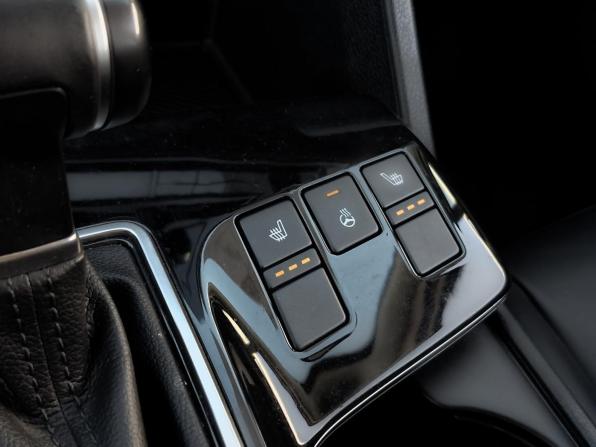 Kia Sportage V с пробегом 2022 года, цена 3 599 000 рублей, 41184 км, внедорожник, Автокод Объявления