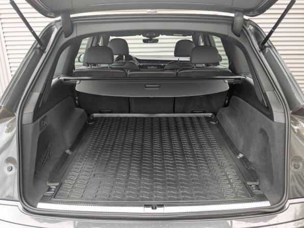 Audi Q7 II (4M) Рестайлинг с пробегом 2022 года, цена 8 000 000 рублей, 74149 км, внедорожник, Автокод Объявления