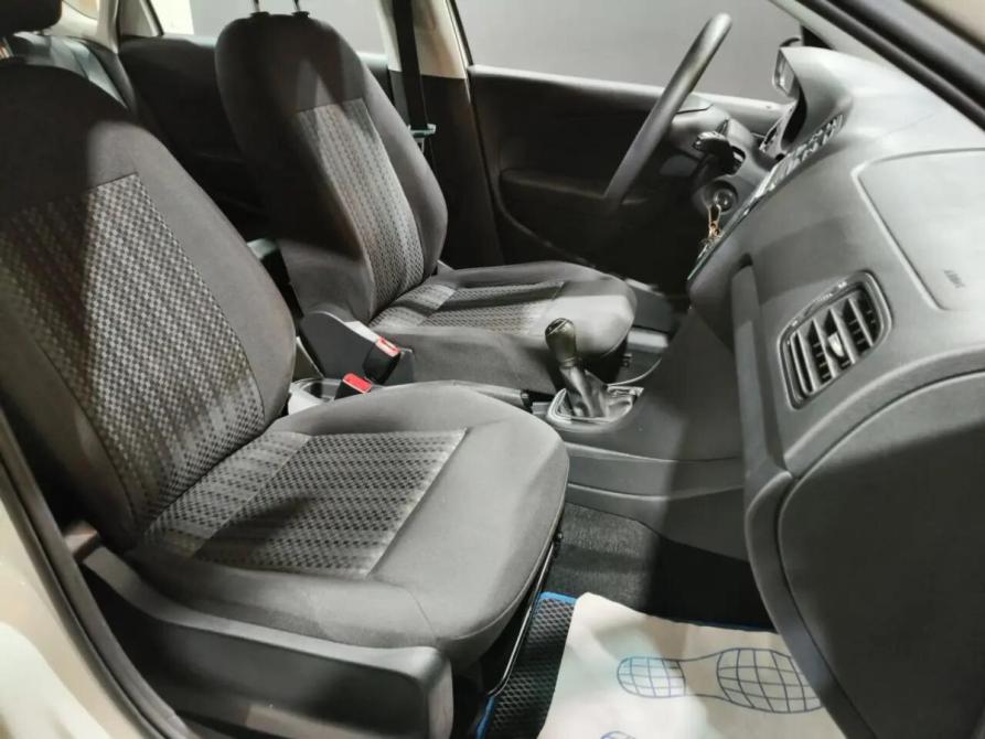 Volkswagen Polo V Рестайлинг Уфа  - изображение 17