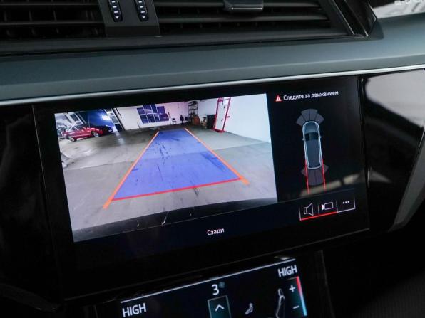 Audi e-tron I с пробегом 2021 года, цена 3 849 077 рублей, 34333 км, внедорожник, Автокод Объявления