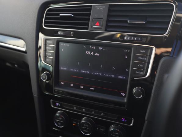 Volkswagen Golf VII с пробегом 2015 года, цена 1 320 000 рублей, 68095 км, универсал, Автокод Объявления