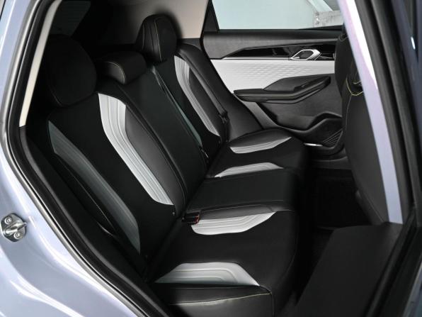 Geely Coolray I Рестайлинг с пробегом 2023 года, цена 2 369 000 рублей, 10660 км, внедорожник, Автокод Объявления