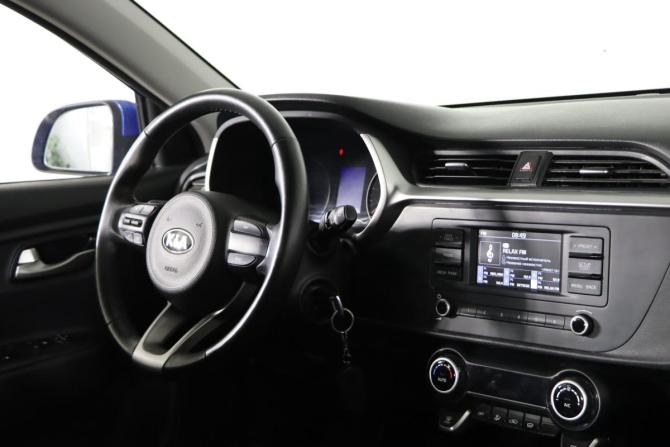 Kia Rio IV Рестайлинг с пробегом 2021 года, цена 1 679 990 рублей, 134480 км, хэтчбек, Автокод Объявления