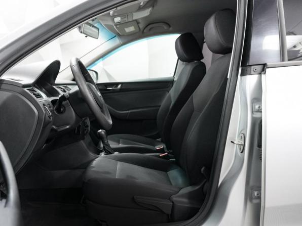 Skoda Rapid I Рестайлинг с пробегом 2018 года, цена 1 181 000 рублей, 103694 км, лифтбек, Автокод Объявления