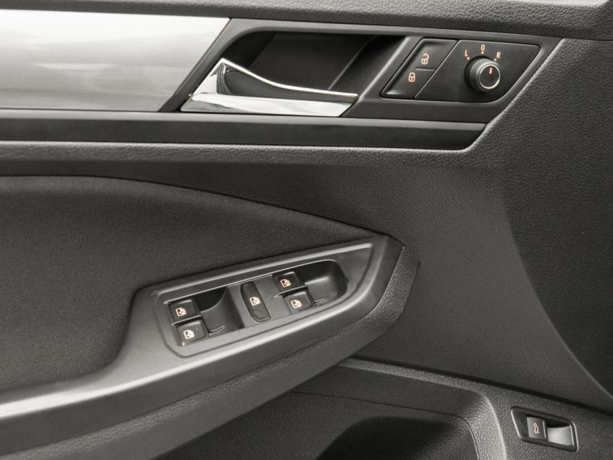 Volkswagen Bora III Москва  - изображение 13