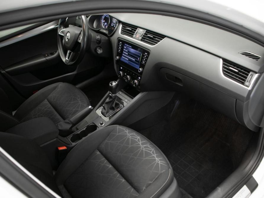 Skoda Octavia III (A7) Рестайлинг Москва  - изображение 25