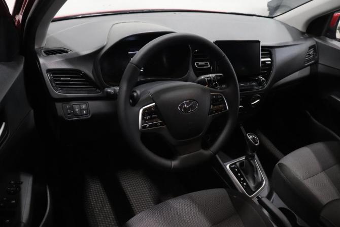 Hyundai Solaris II Рестайлинг с пробегом 2021 года, цена 1 537 000 рублей, 109123 км, седан, Автокод Объявления