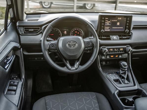 Toyota RAV4 V (XA50) с пробегом 2020 года, цена 3 598 000 рублей, 78681 км, внедорожник, Автокод Объявления