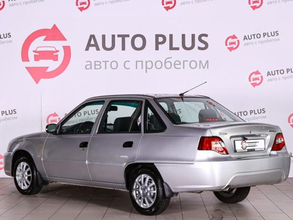 Daewoo Nexia I Рестайлинг с пробегом 2012 года, цена 390 000 рублей, 110000 км, седан, Автокод Объявления