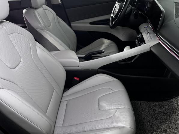 Hyundai Avante VII с пробегом 2020 года, цена 1 750 000 рублей, 134150 км, седан, Автокод Объявления