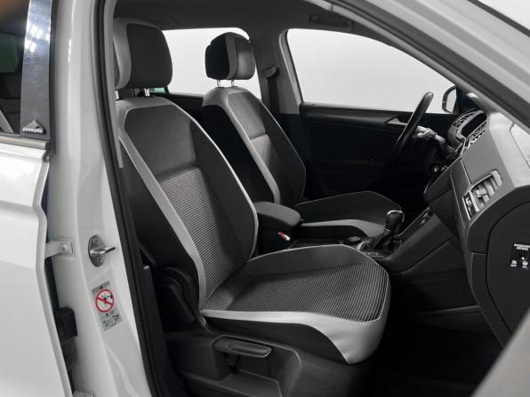 Volkswagen Tiguan II с пробегом 2019 года, цена 2 325 000 рублей, 137983 км, внедорожник, Автокод Объявления