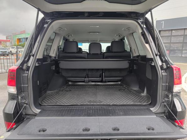 Toyota Land Cruiser 200 Series Рестайлинг 2 с пробегом 2018 года, цена 6 990 000 рублей, 215527 км, внедорожник, Автокод Объявления