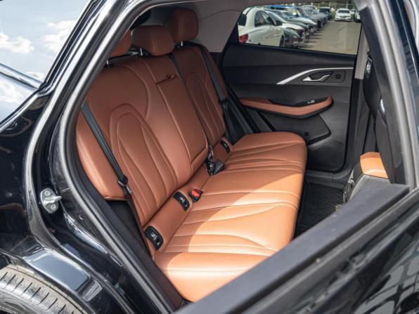 Omoda C5 I с пробегом 2023 года, цена 1 698 000 рублей, 68179 км, внедорожник, Автокод Объявления