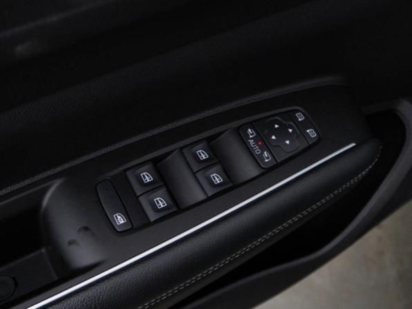 Renault Koleos II Рестайлинг с пробегом 2022 года, цена 3 498 434 рубля, 44263 км, внедорожник, Автокод Объявления
