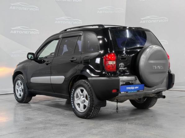 Toyota RAV4 II (XA20) Рестайлинг с пробегом 2005 года, цена 805 000 рублей, 261987 км, внедорожник, Автокод Объявления