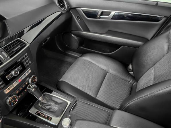 Mercedes-Benz C-Класс III (W204) Рестайлинг с пробегом 2011 года, цена 1 799 000 рублей, 190451 км, седан, Автокод Объявления