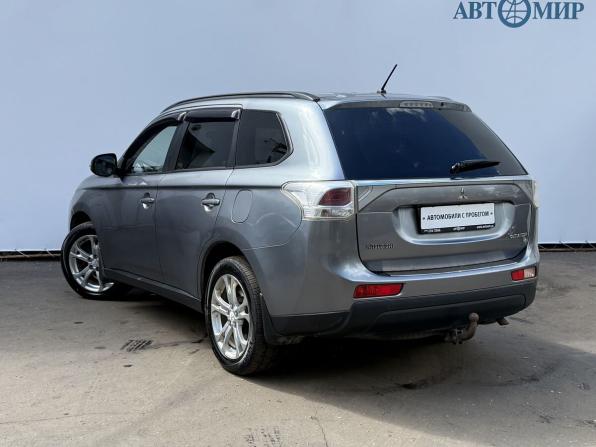 Mitsubishi Outlander III с пробегом 2012 года, цена 1 190 000 рублей, 201766 км, внедорожник, Автокод Объявления