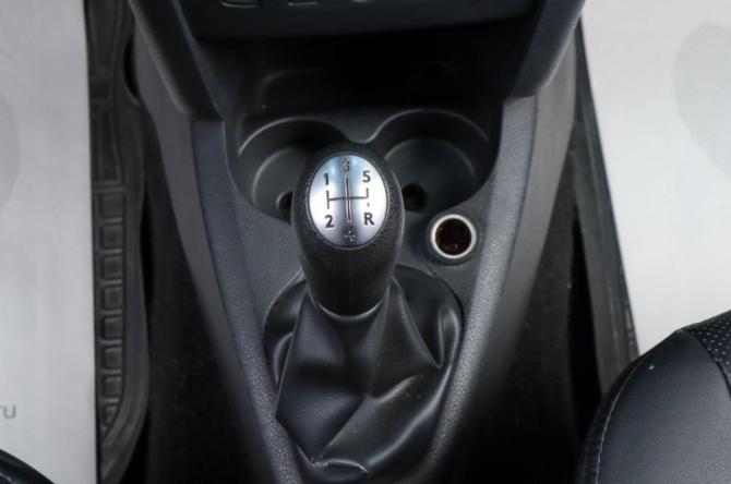 Renault Logan II с пробегом 2014 года, цена 599 000 рублей, 178000 км, седан, Автокод Объявления
