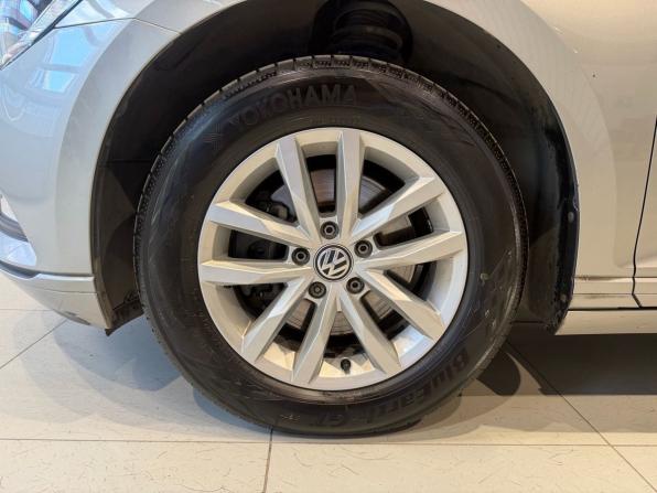 Volkswagen Passat B8 с пробегом 2017 года, цена 2 010 000 рублей, 137093 км, седан, Автокод Объявления