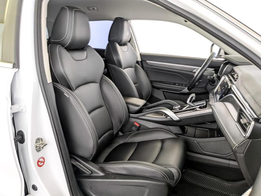 Geely Atlas Pro Москва  - изображение 24