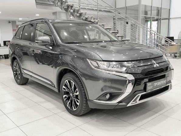 Mitsubishi Outlander III Рестайлинг 3 с пробегом 2021 года, цена 2 680 000 рублей, 67135 км, внедорожник, Автокод Объявления