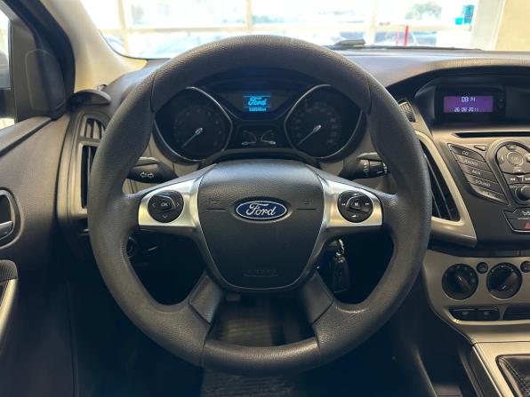 Ford Focus III с пробегом 2011 года, цена 795 000 рублей, 140139 км, хэтчбек, Автокод Объявления