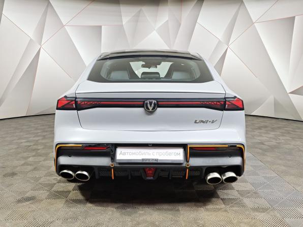 Changan UNI-V I с пробегом 2023 года, цена 2 100 000 рублей, 23121 км, лифтбек, Автокод Объявления