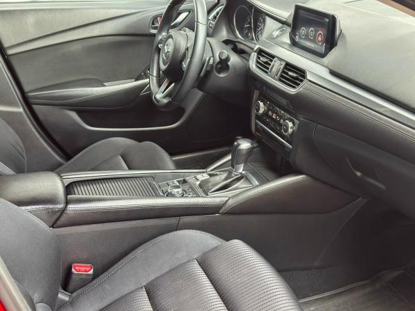 Mazda 6 III (GJ) Рестайлинг с пробегом 2017 года, цена 1 620 000 рублей, 133401 км, седан, Автокод Объявления