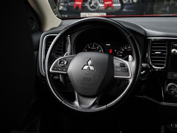 Mitsubishi Outlander III с пробегом 2013 года, цена 1 460 000 рублей, 183911 км, внедорожник, Автокод Объявления
