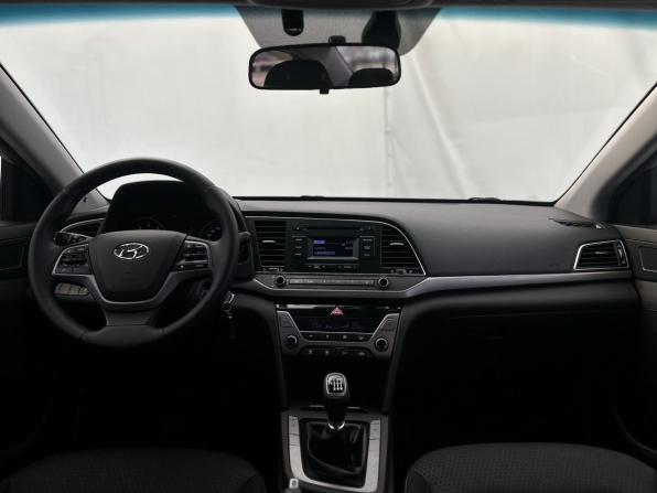 Hyundai Elantra VI (AD) с пробегом 2016 года, цена 1 189 000 рублей, 159800 км, седан, Автокод Объявления