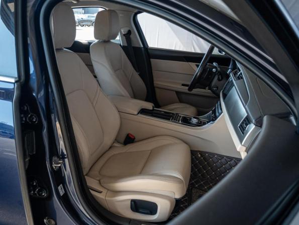 Jaguar XF II с пробегом 2016 года, цена 1 950 000 рублей, 219013 км, седан, Автокод Объявления